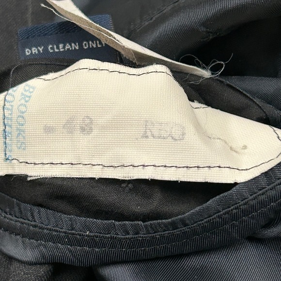 Brooks Brothers Suit 43R Pants 34X31 Charcoal Gray Pinstripe 2-Piece Wool Set - Picture 8 of 16